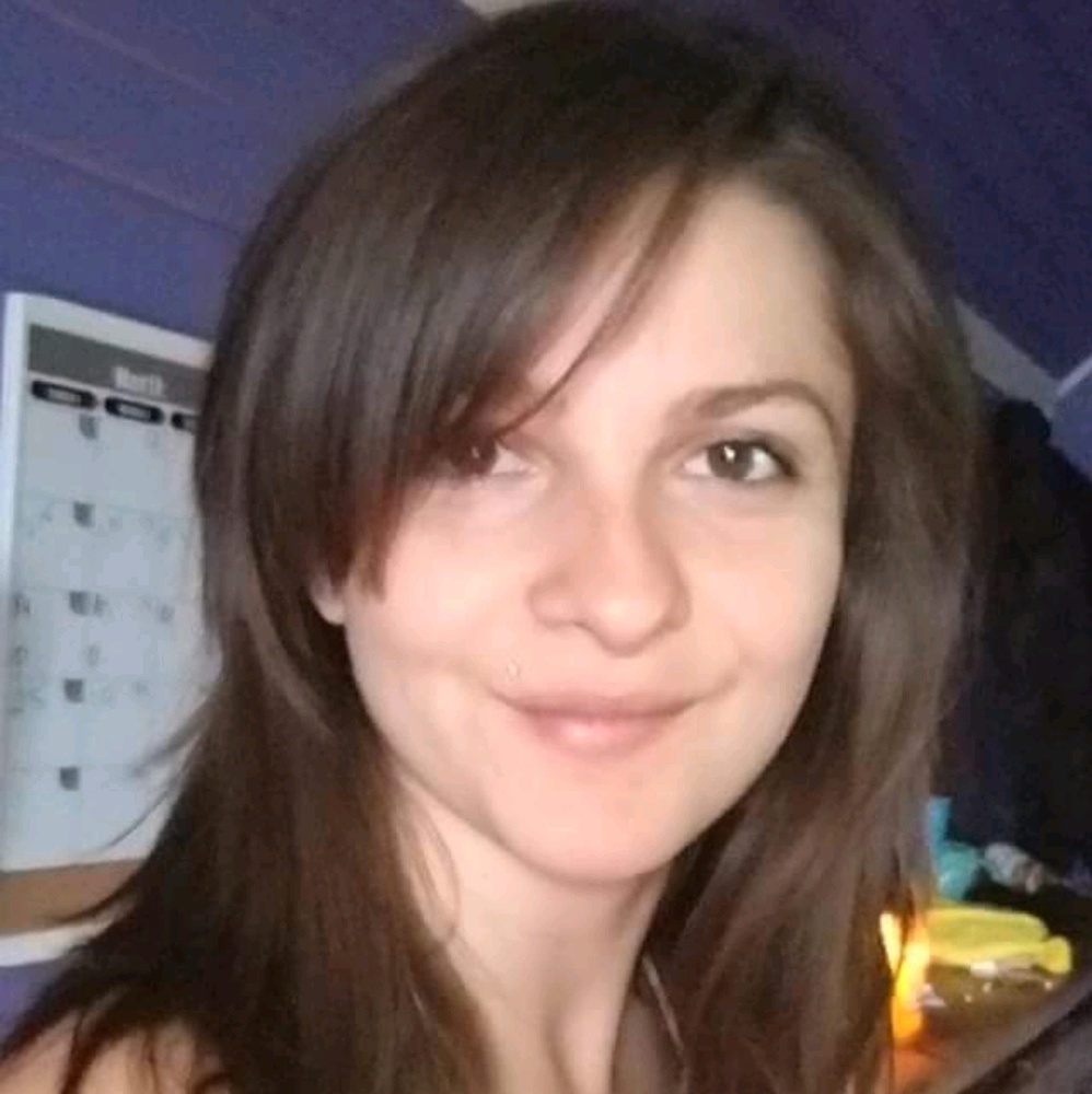 Meet your Posher, Ashlee